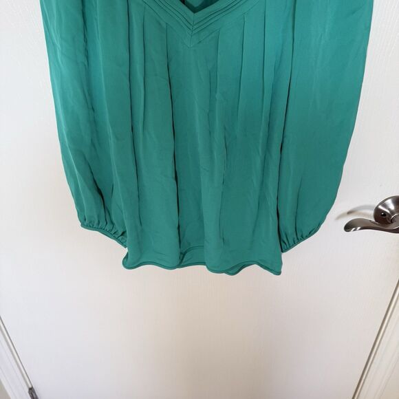 Diane Von Furstenberg Green Silk Chiffon Cahil Pintuck Blouse Career Fairy Large - Picture 2 of 11
